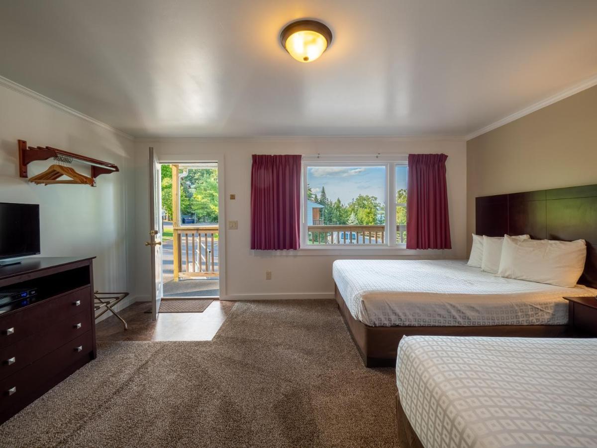 Lake 'N Pines Motel คูเปอร์สทาวน์ ภายนอก รูปภาพ